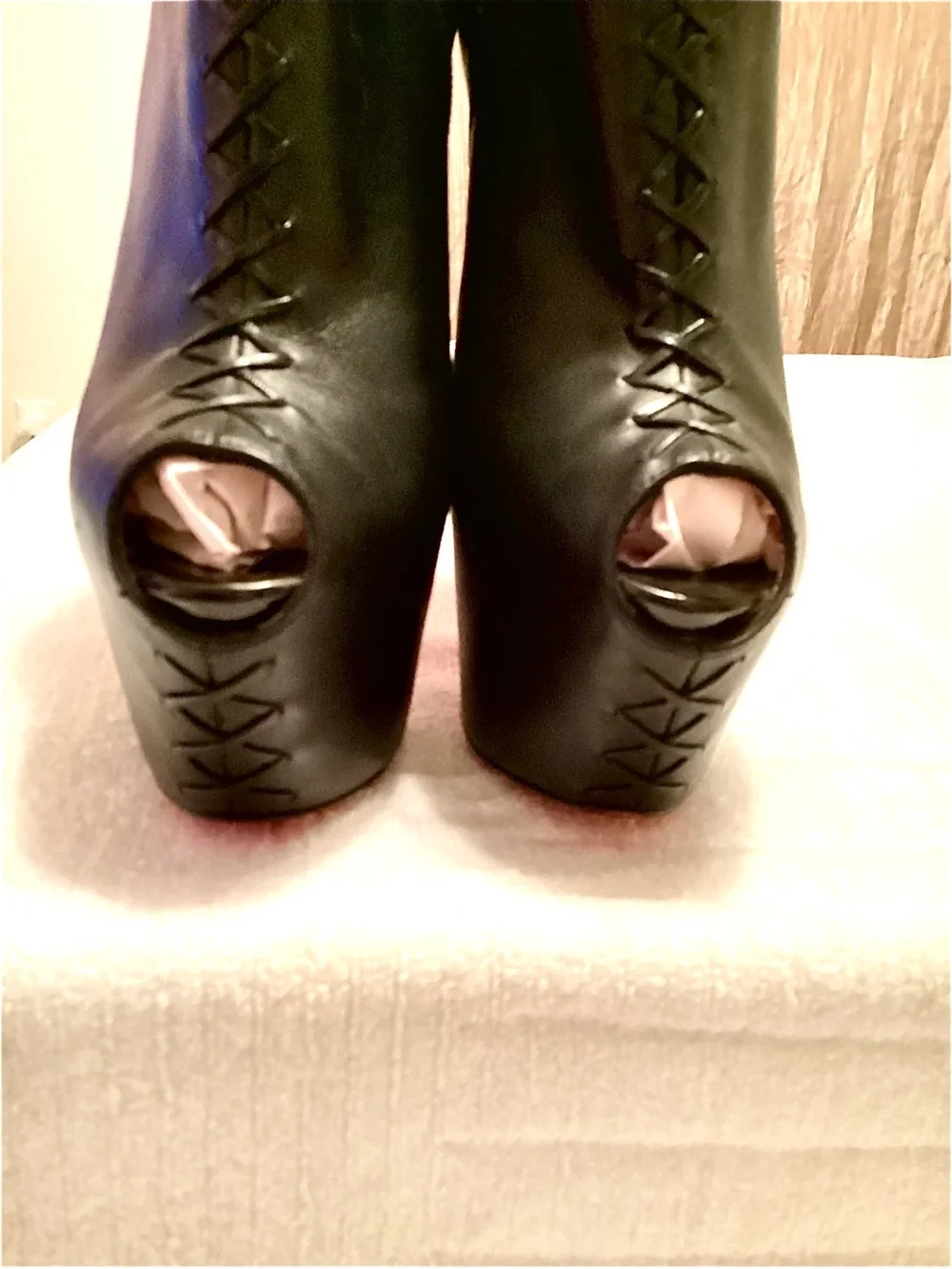 Christian Louboutin Recouzetta Black Leather Ankle Boots SZ 39.5